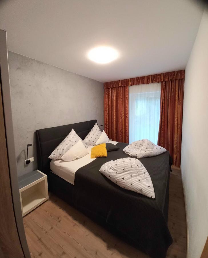 Ferienwohnung Lara Шефау ам Вилден Кайзер Екстериор снимка