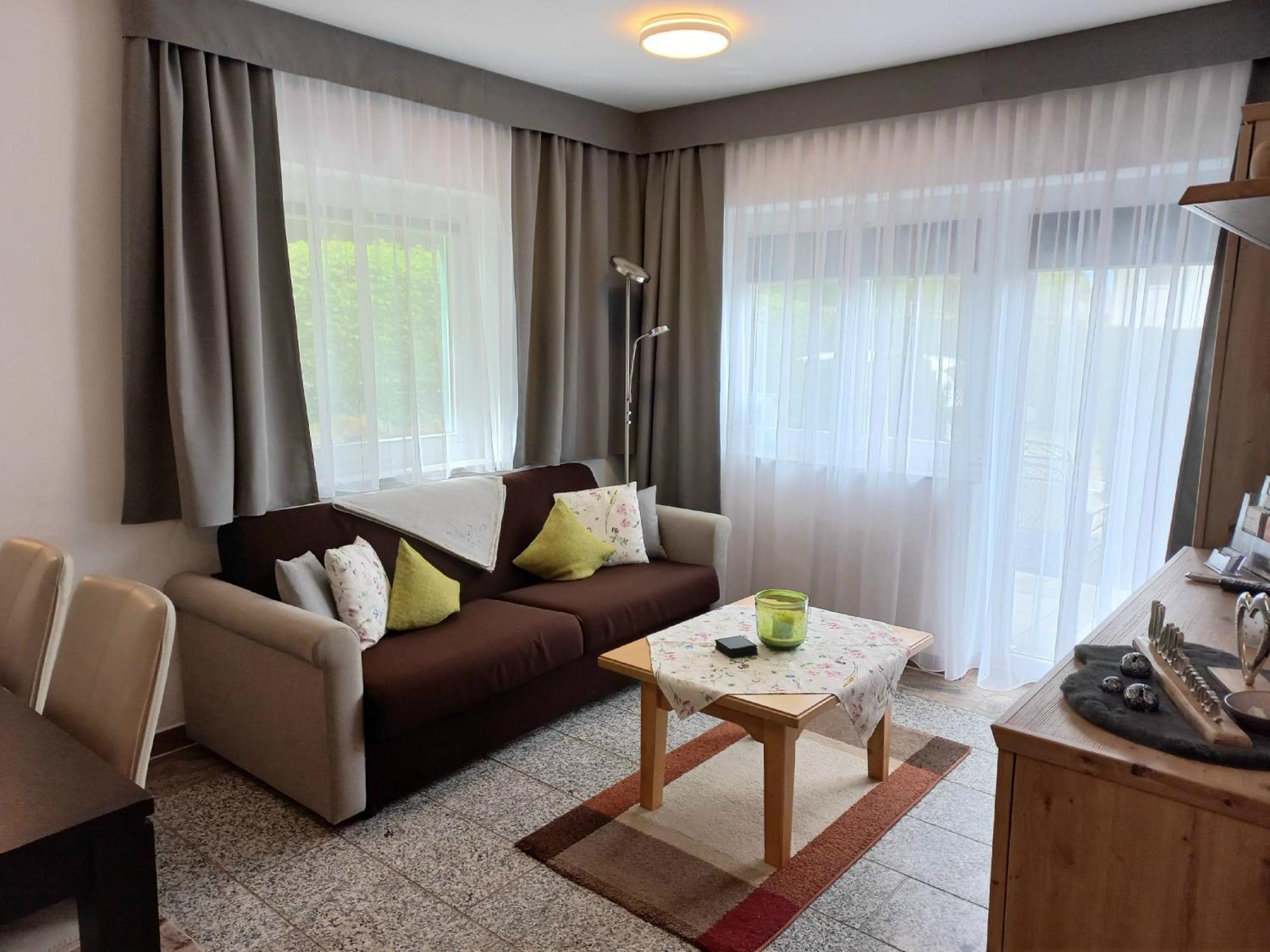 Ferienwohnung Lara Шефау ам Вилден Кайзер Екстериор снимка